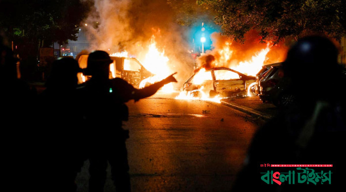 পুলিশের গুলিতে অপ্রাপ্তবয়স্ক তরুণের মৃত্যু ঘিরে উত্তাল ফ্রান্স